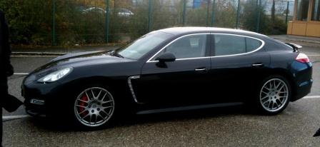 m01-Porsche Panamera